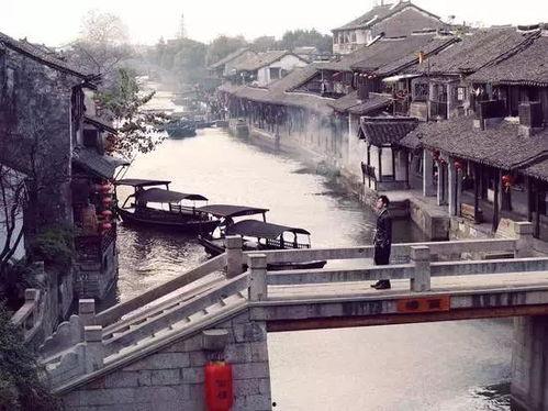 天涯过客mv的背景,穿越时空的邂逅与离别